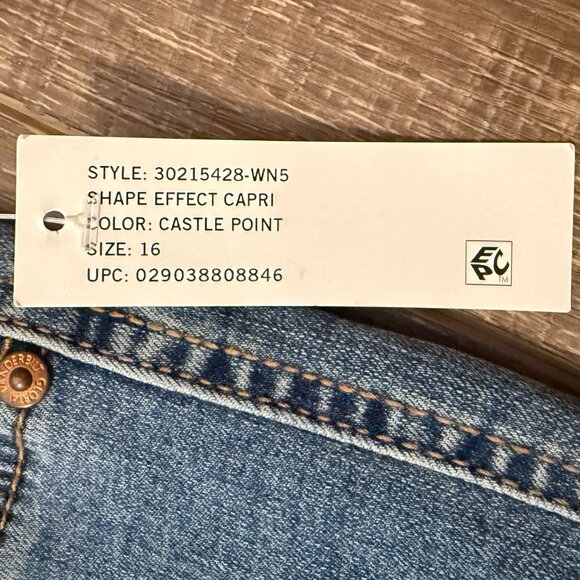 Gloria Vanderbilt Pull-On Hi-Rise Capri Jeans – Size 16 - Picture 13 of 16